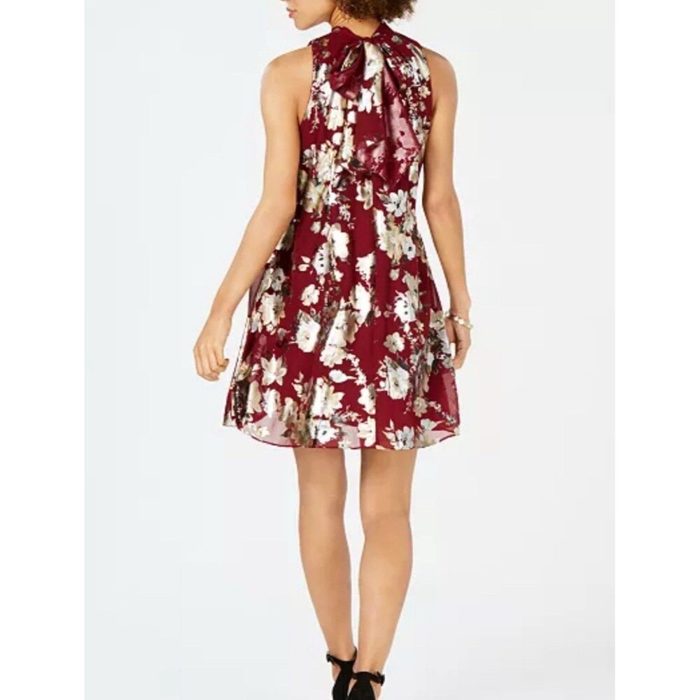 Women's  Robbie Bee Petite Floral Metallic Mock-Neck A-Line Dress Size 14 - Picture 2 of 9